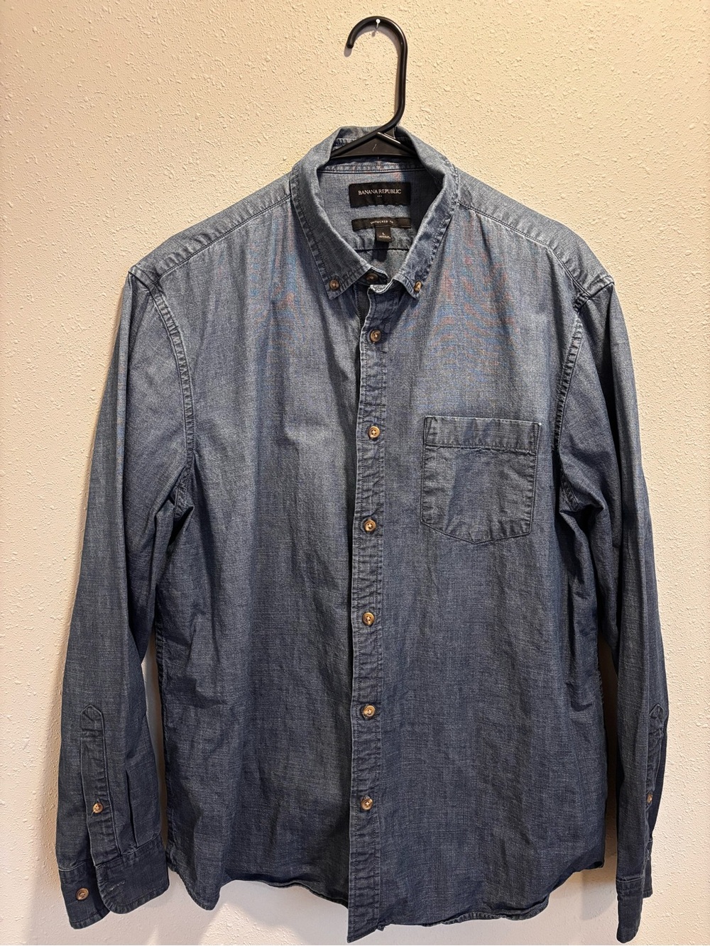 Banana Republic Men's Denim-Look Button-Down Shirt in Light Blue